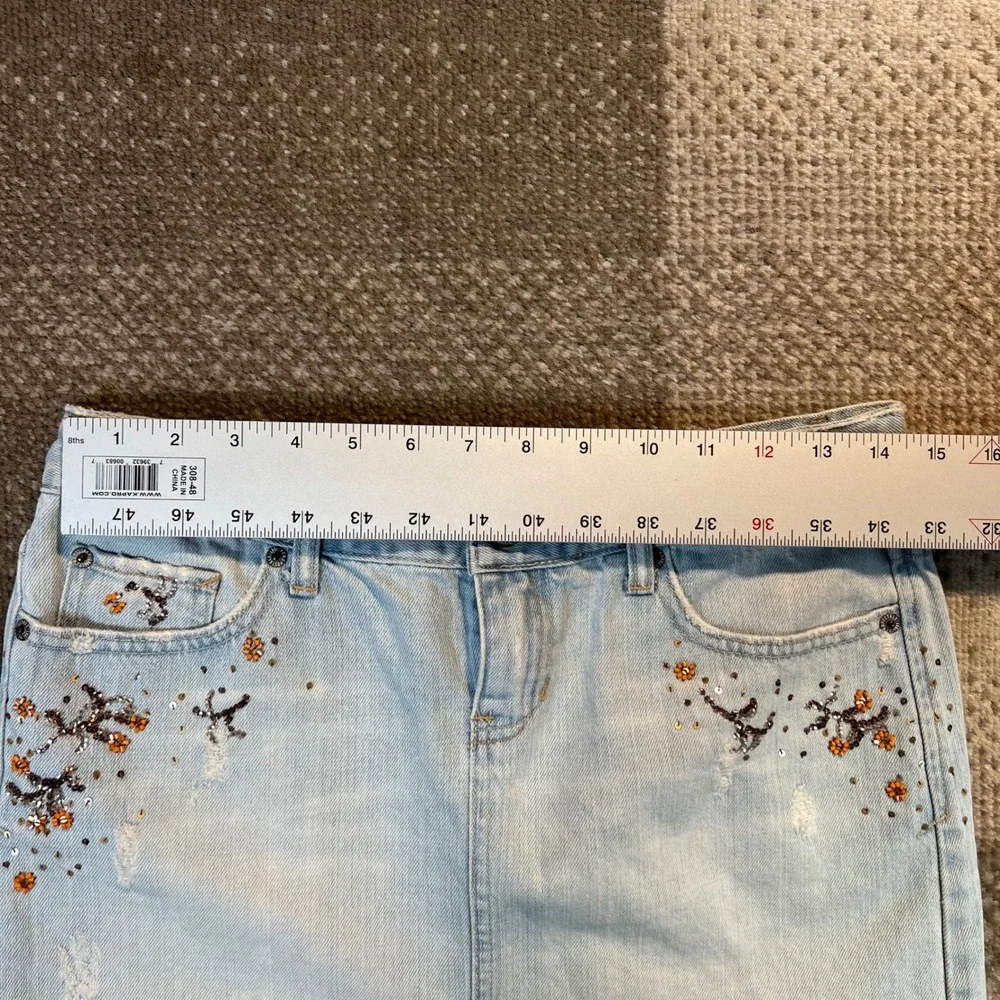 Aeropostale Womens‎ Light Wash Denim Mini Skirt Embroidered Beaded 3/4 Y2K 28X12